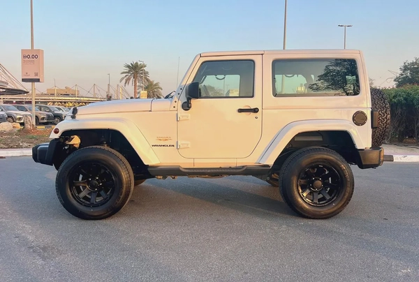 GCC Specs 2015 Jeep Wrangler Sahara - Ready for Adventure!