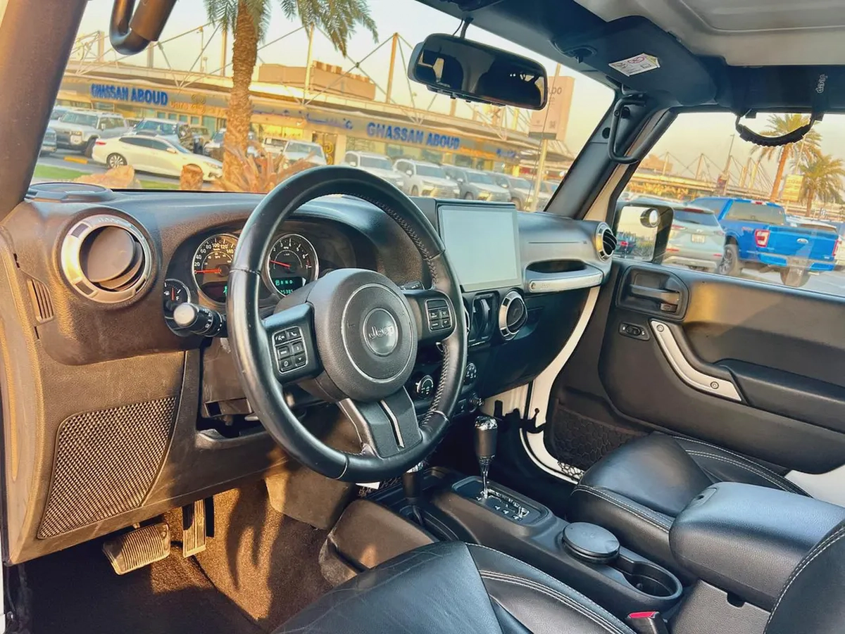 GCC Specs 2015 Jeep Wrangler Sahara - Ready for Adventure!-10-10