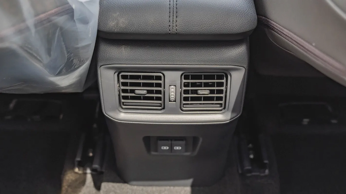 2025 Toyota Rav4 Adventure 2.5L AT Petrol (white)-17-17