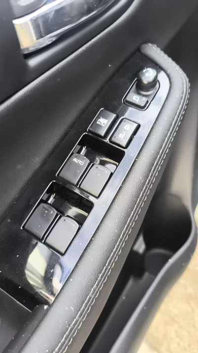 Suzuki Grand Vitara GLX 1.5L FULL OPTION  available all colour-13
