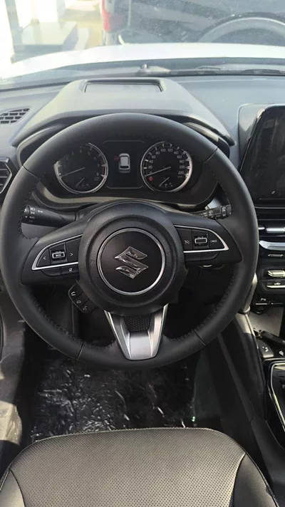 Suzuki Grand Vitara GLX 1.5L FULL OPTION  available all colour-8