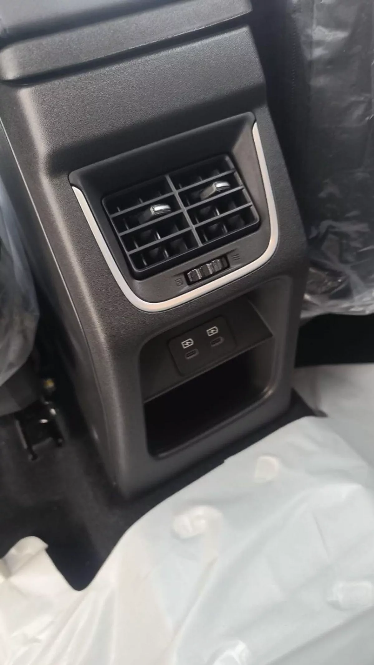 Suzuki Grand Vitara GLX 1.5L FULL OPTION  available all colour-6-0