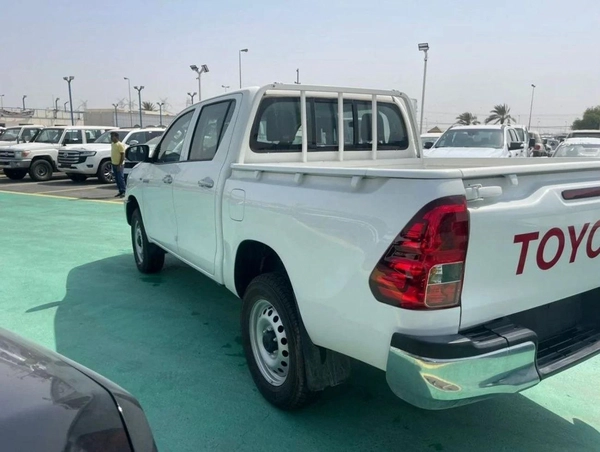 Toyota Hilux New 2025 Toyota Hilux 2.7L Petrol Manual 4x4 Zero KM
