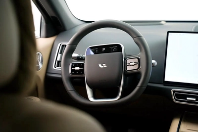 2025 LI AUTO L6 MAX FACELIFT-2