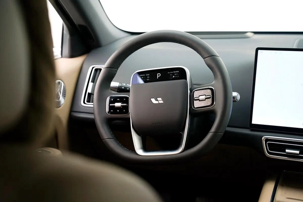 2025 LI AUTO L6 MAX FACELIFT