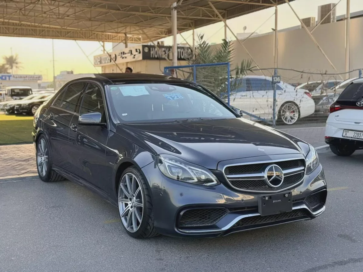 Mercedes Benz E63 AMG