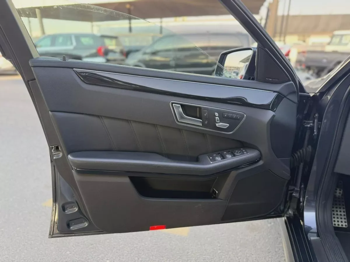 Mercedes Benz E63 AMG