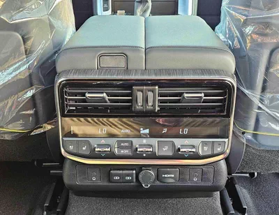 Toyota Land Cruiser VXR | TWIN TURBO | AERO KIT | 3.3L V6 DIESEL | 360* CAMERA WIH HEADUP DISPLAY | JBL SPEAKERS |  PWR-13