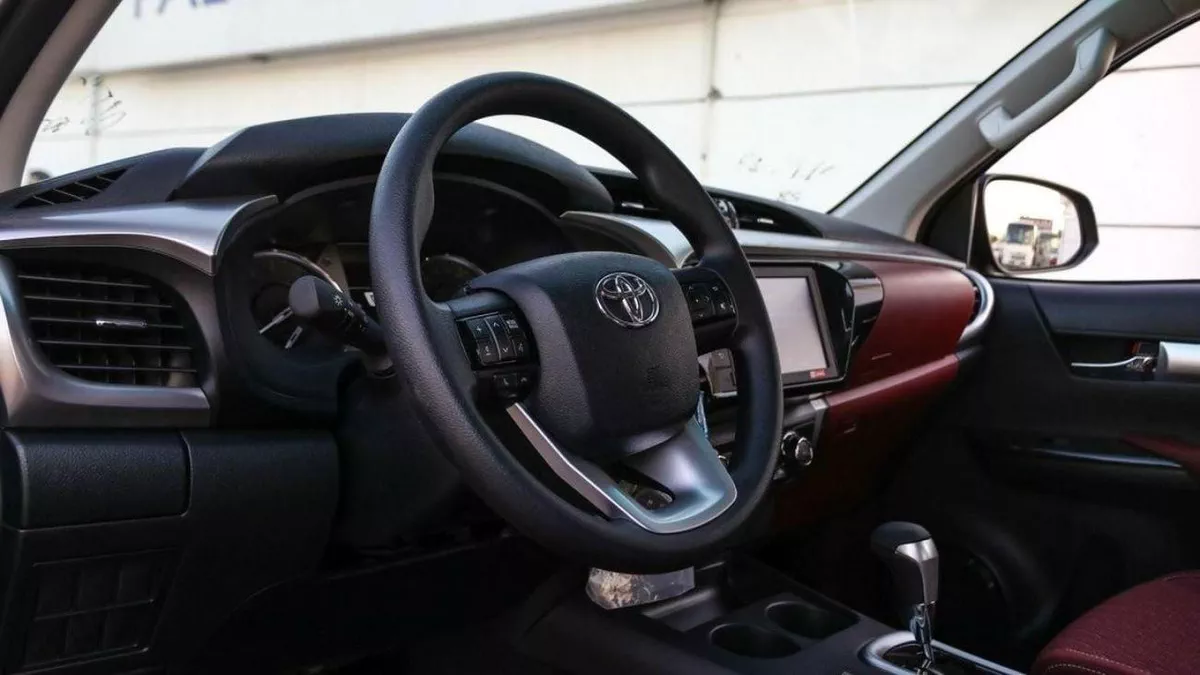 Toyota Hilux SGLX HILUX 2.7 AT-12-0