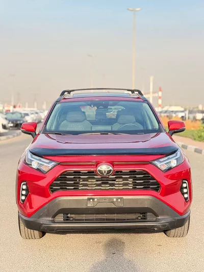 Toyota RAV4 XLE 2.5L AWD Full option 2023-1
