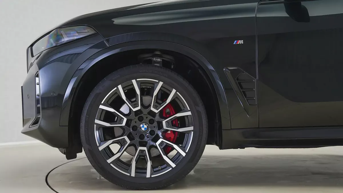 2024 BMW X5  xDrive40i M Sport | GCC Specs | BMW Active Warranty & Service Contract January 2027-10-10