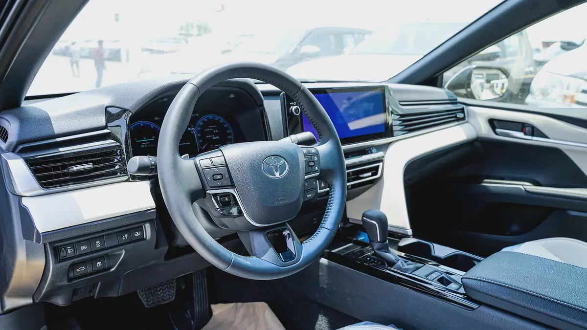2026 Toyota Camry GLE GCC Specs-9-9