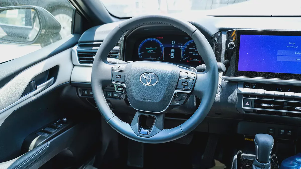 2026 Toyota Camry GLE GCC Specs-14-14
