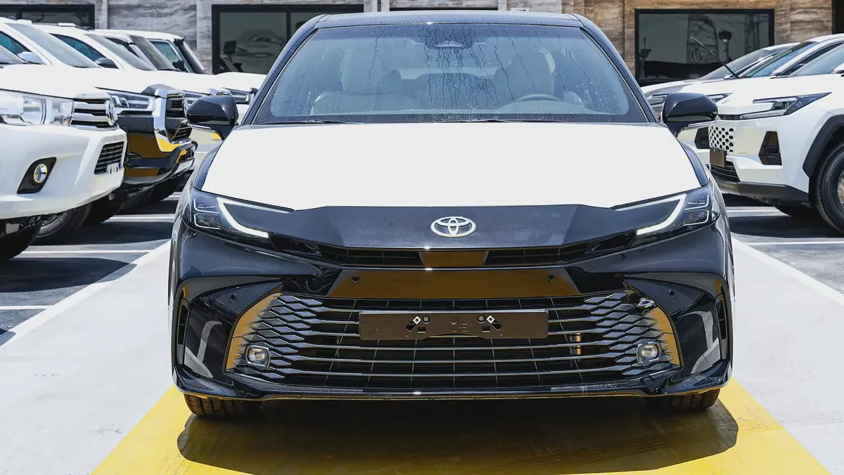 2026 Toyota Camry GLE GCC Specs-1-1