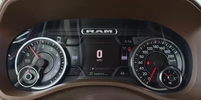 Dodge RAM 1500 Laramie 5.7L HEMI V8 | 4x4 | GCC Ready | Luxury Pickup-13