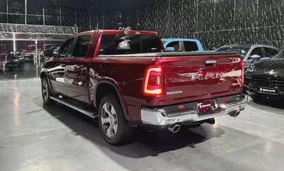 Dodge RAM 1500 Laramie 5.7L HEMI V8 | 4x4 | GCC Ready | Luxury Pickup-4