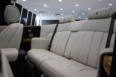 Rolls-Royce Phantom Drophead-1