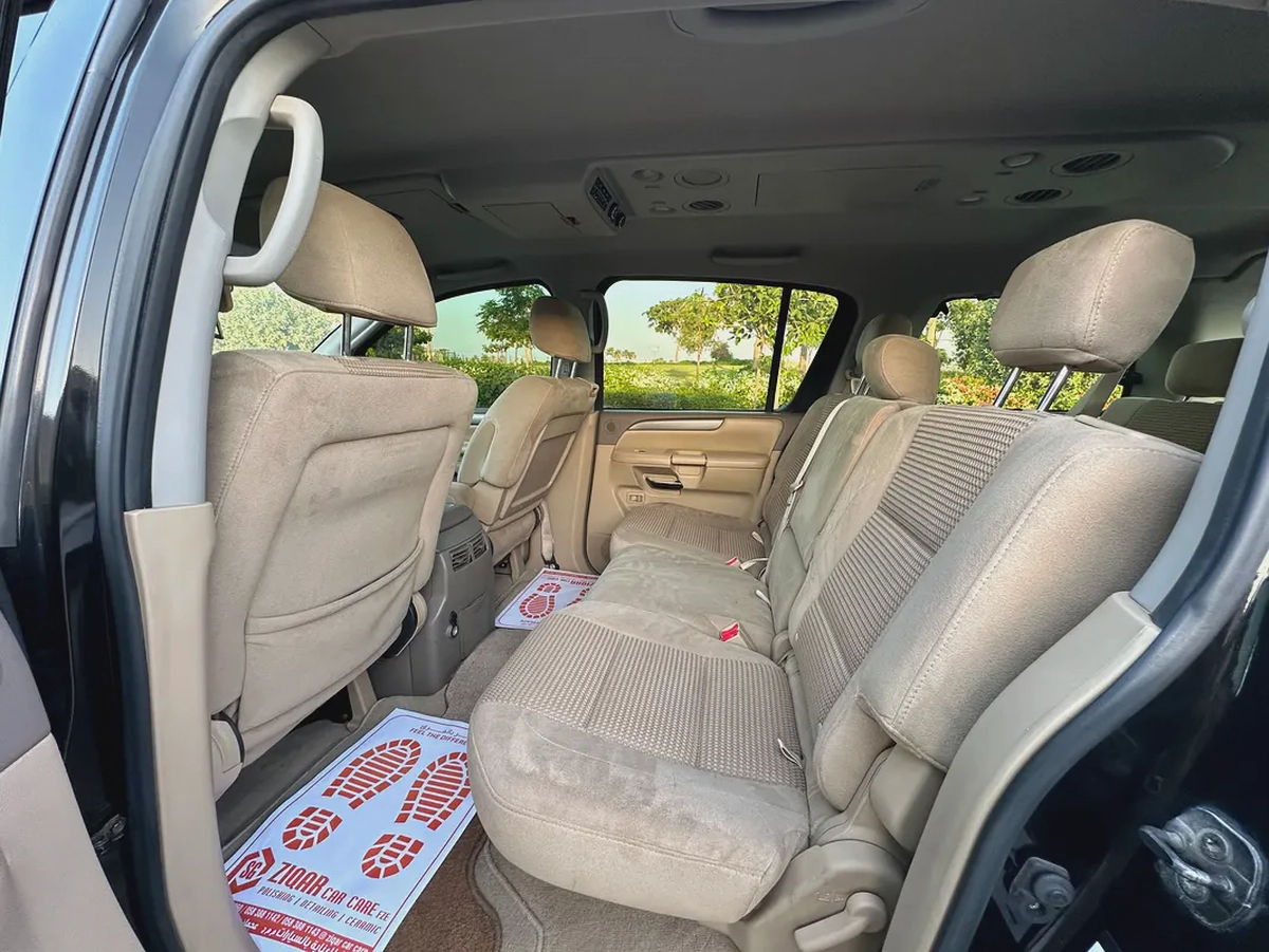 Nissan Armada SE 2009 | GCC Specs | Well Maintained Family SUV-8-8
