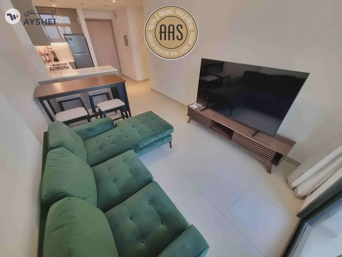 Unfurnished | Spacious Layout | Kitchen Appliances | Rent 105k-3-3