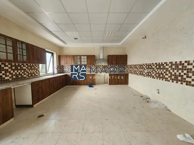 🌟 Brand New 4-Bedroom Villa for Rent in Hoshi, Sharjah | AED 150,000 Yearly 🌟-11