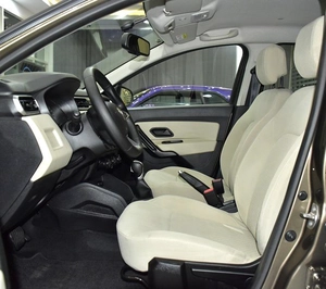 Renault Duster ( 2020 Model ) in Brown Color GCC Specs