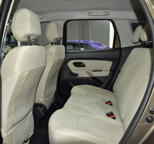 Renault Duster ( 2020 Model ) in Brown Color GCC Specs