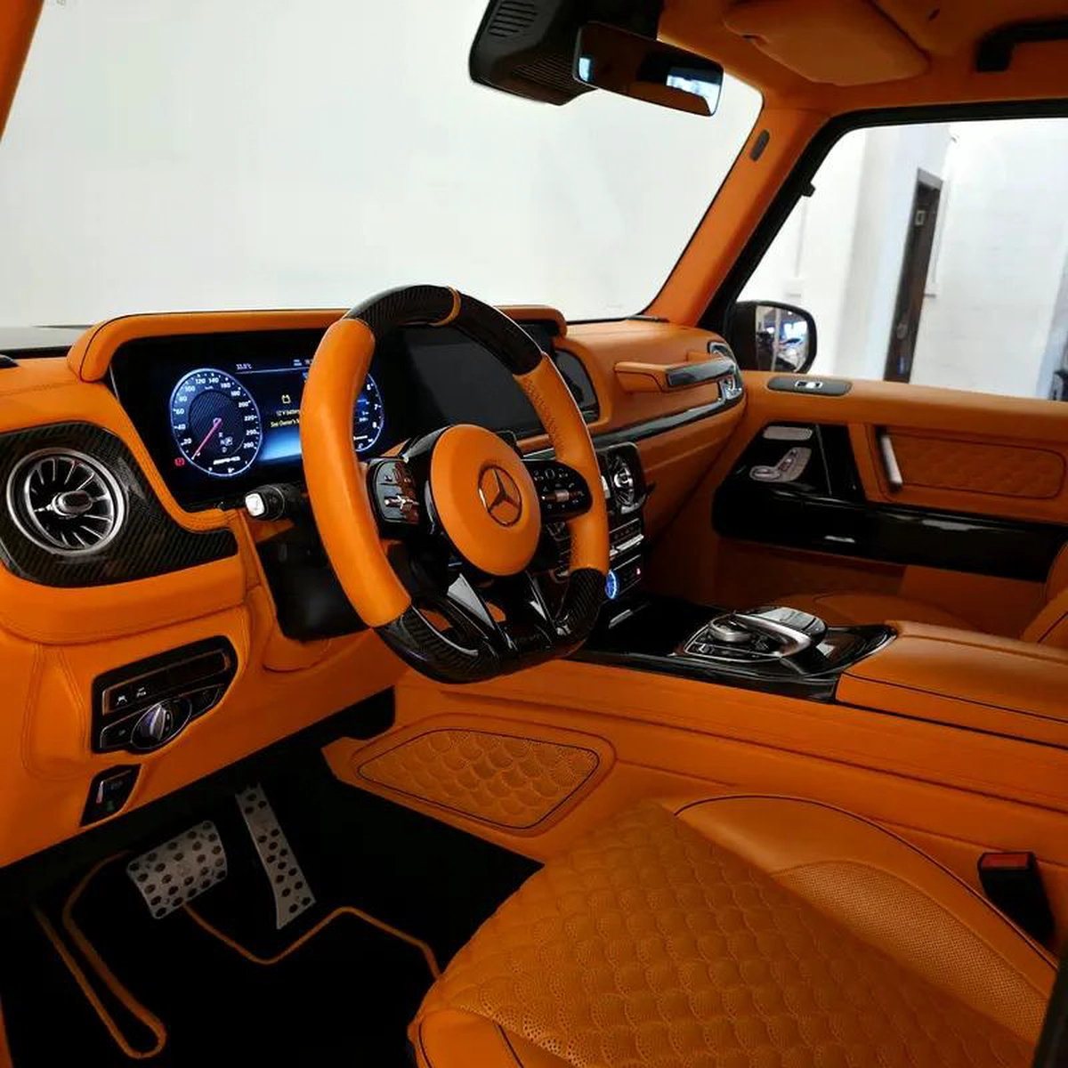 AED 13,301 PM | MERCEDES BRABUS 800 2023 | BRABUS WIDESTAR PACKAGE | STARLINE ROOF | HIGH SPECS-14-14