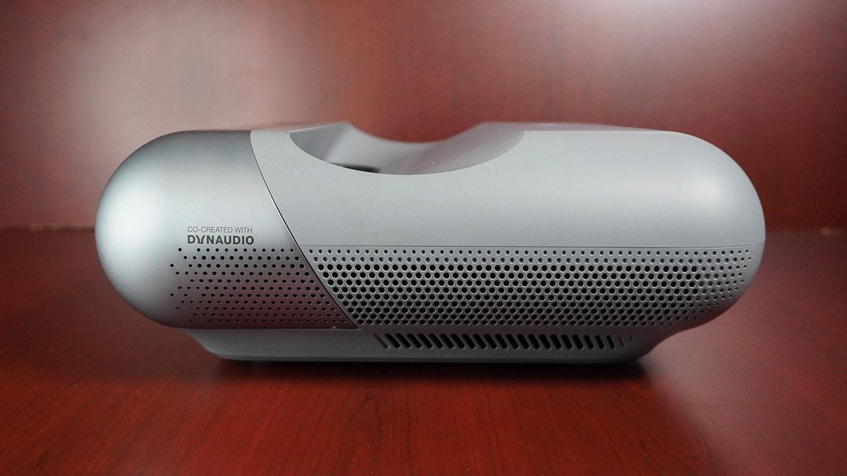 JMGO O1 Pro UST Projector + 100” ALR Screen-3-3