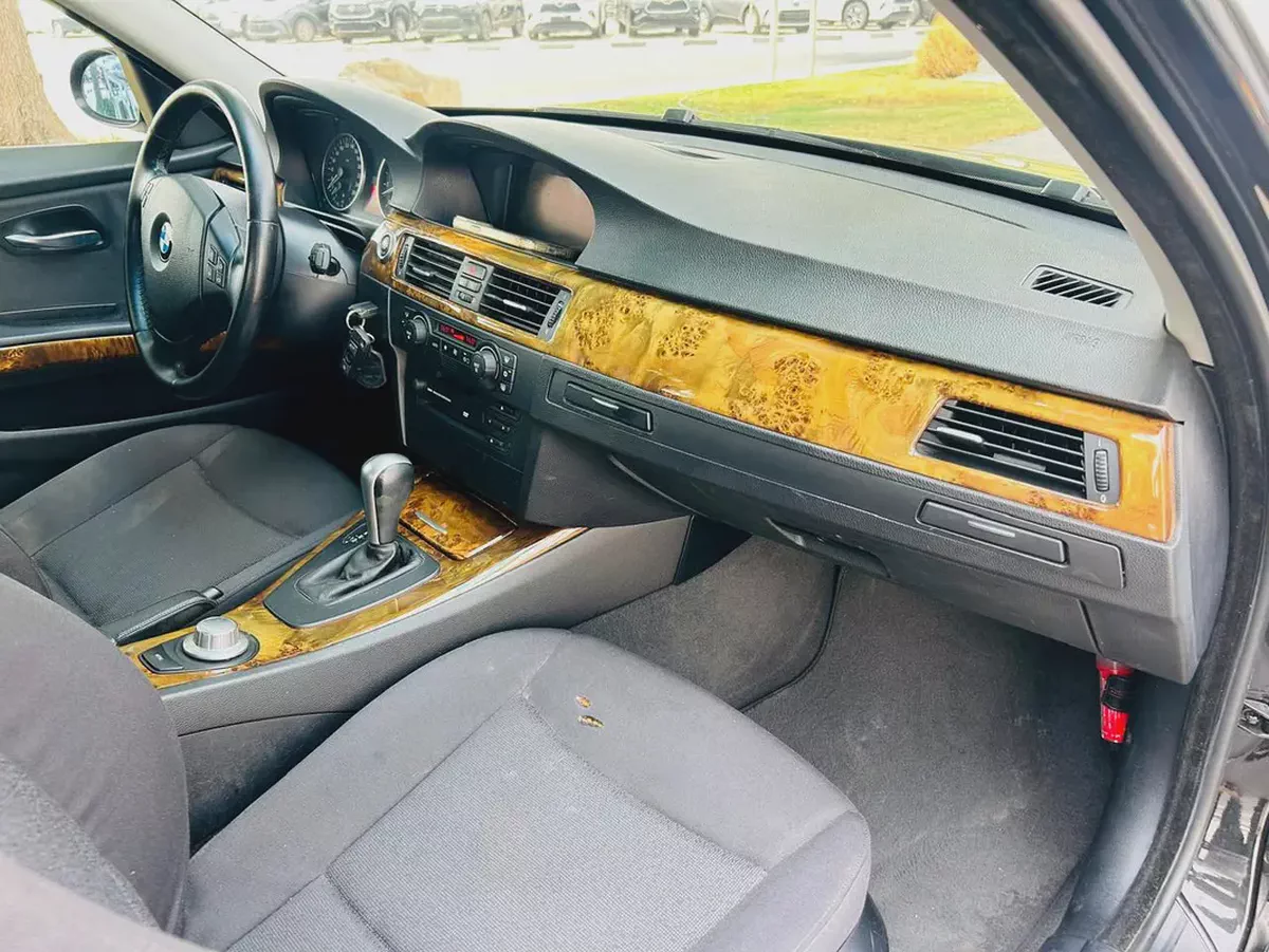 BMW 323i | 2006 | CLEAN TITLE | FRESH JAPAN IMPORT-16-16