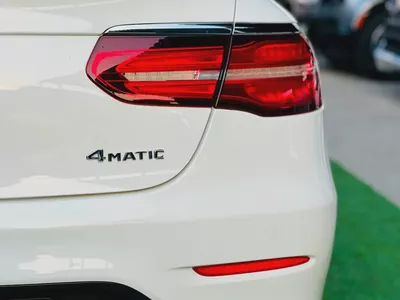 مرسيدس GLC 250 4MATIC موديل 2018 | خليجي GCC | محرك 2.0L تيربو | Mercedes GLC 250-10