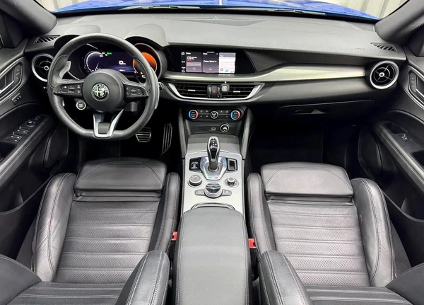 2024 Alfa Romeo Stelvio Veloce | GCC | Performance Luxury | Gargash Warranty and Service 2029