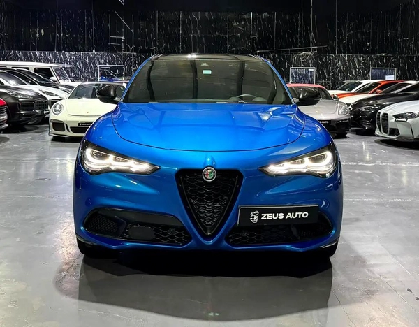 2024 Alfa Romeo Stelvio Veloce | GCC | Performance Luxury | Gargash Warranty and Service 2029