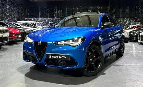2024 Alfa Romeo Stelvio Veloce | GCC | Performance Luxury | Gargash Warranty and Service 2029