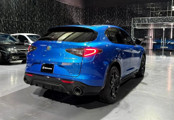 2024 Alfa Romeo Stelvio Veloce | GCC | Performance Luxury | Gargash Warranty and Service 2029