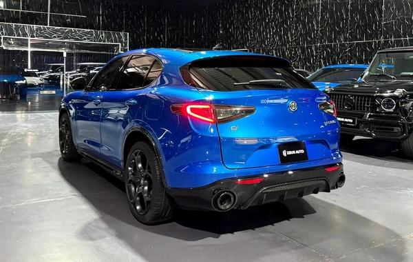 2024 Alfa Romeo Stelvio Veloce | GCC | Performance Luxury | Gargash Warranty and Service 2029