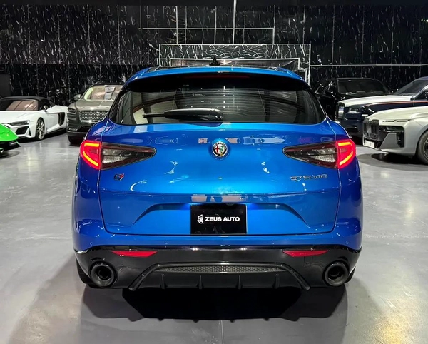 2024 Alfa Romeo Stelvio Veloce | GCC | Performance Luxury | Gargash Warranty and Service 2029