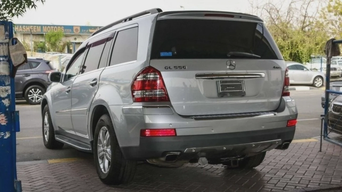 Mercedes Benz GL550