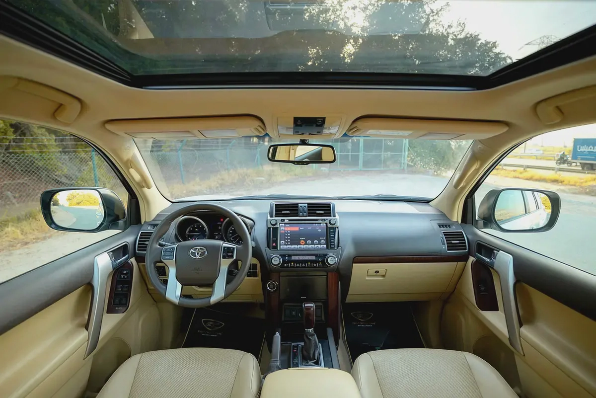 Prado VXR | GCC Specs | REF#T97337-7-7