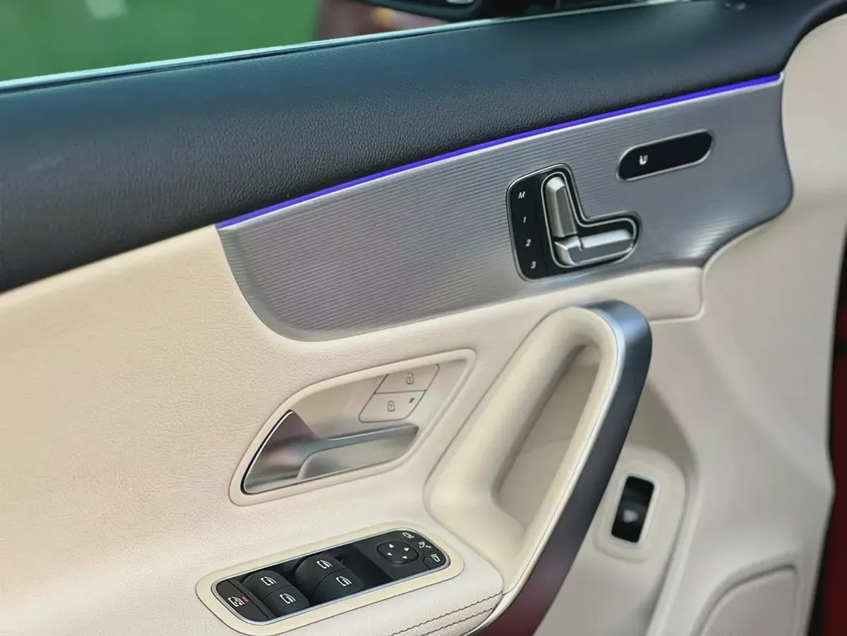 Mercedes-Benz A-Class A 220, 2021, American Specs-10-10