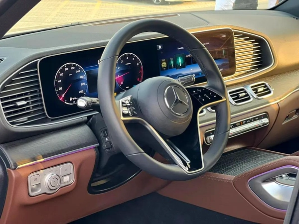 Mercedes benz GLE350 Model 2025