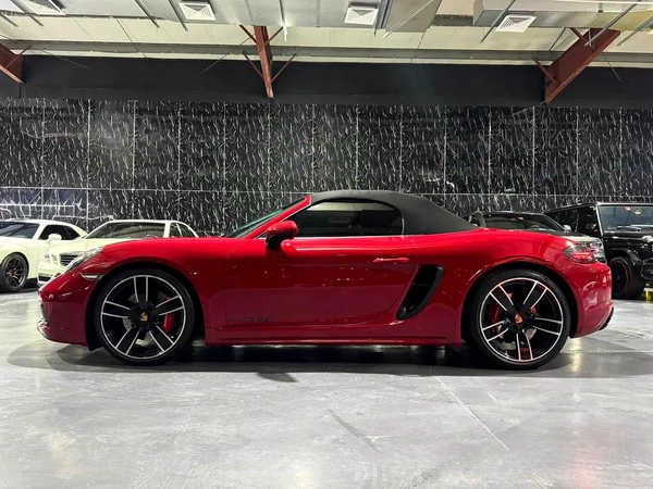 GCC | Full PPF by Porsche | Ceramic Coating | Ali E Sons Warranty 2030 | Ali E Sons Service 2028