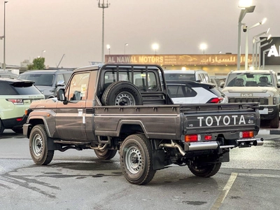 Toyota Land Cruiser Pick Up 4.0L V6 STD-E EXPORT ONLY - TOYOTA LC79 4.0L STD-E-6