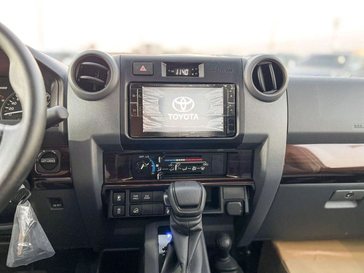 Toyota Land Cruiser Pick Up 4.0L V6 STD-E EXPORT ONLY - TOYOTA LC79 4.0L STD-E-21-0