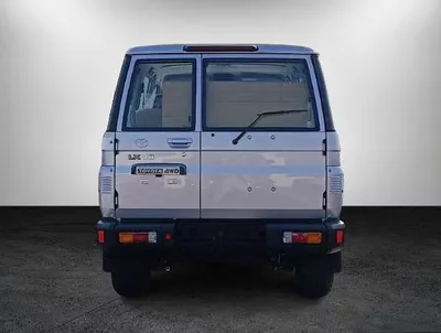 New 2026 Toyota Land Cruiser 76 Hard Top-3