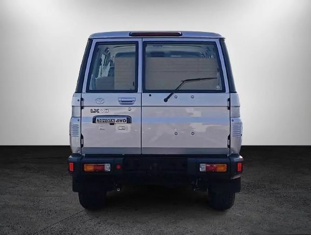 New 2026 Toyota Land Cruiser 76 Hard Top-3-3