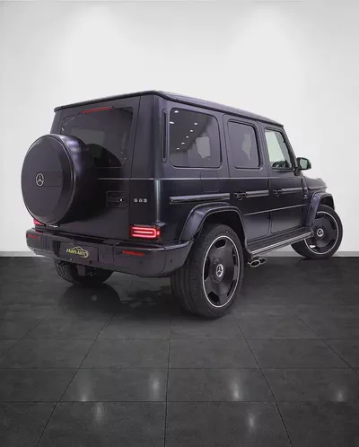 2027 G63 MANUFAKTUR EDITION + CARBON INTERIOR + 5 YEARS DEALER WARRANTY + SERVICE CONTRACT-3