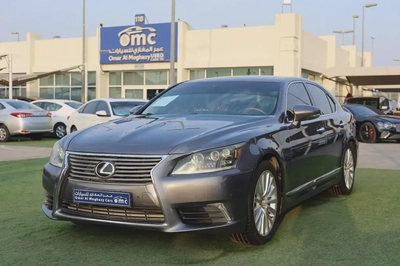 Used Lexus LS 460 4 door 4.6L SWB 2014-0