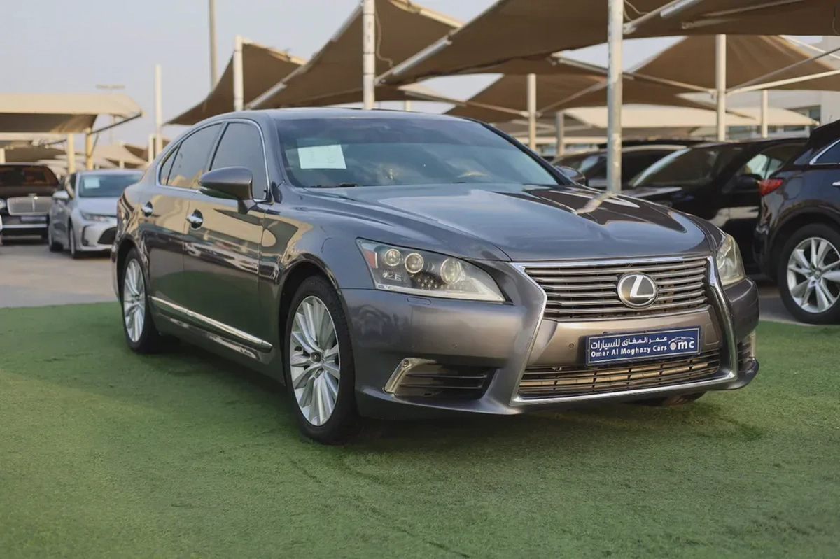 Used Lexus LS 460 4 door 4.6L SWB 2014-6-6
