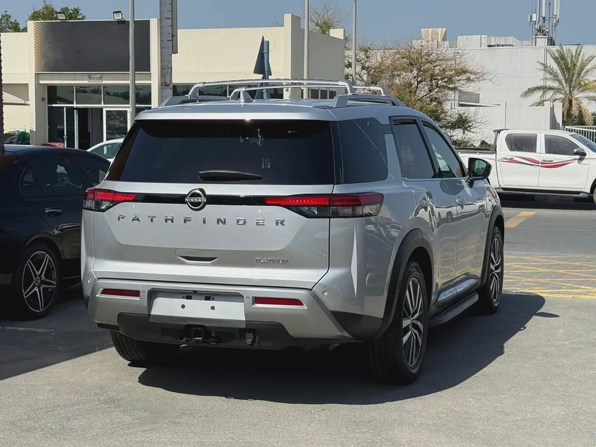 NISSAN - PATHFINDER - 2022 - PLATINUM - V6 - 3,5L - AMERICAN SPECS VERY GOOD CONDITION-3-3