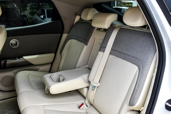 Genesis GV60 Electric 2022 | Korean Specs | Clean Title | 26K KM | White | جينسس GV60 كهرباء 2022 وا
